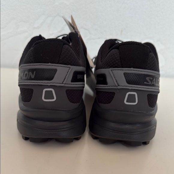 Salomon Black Gray Speedcross 3 GTX Gortex Trail Shoes Size 6 NWT - Picture 2 of 16